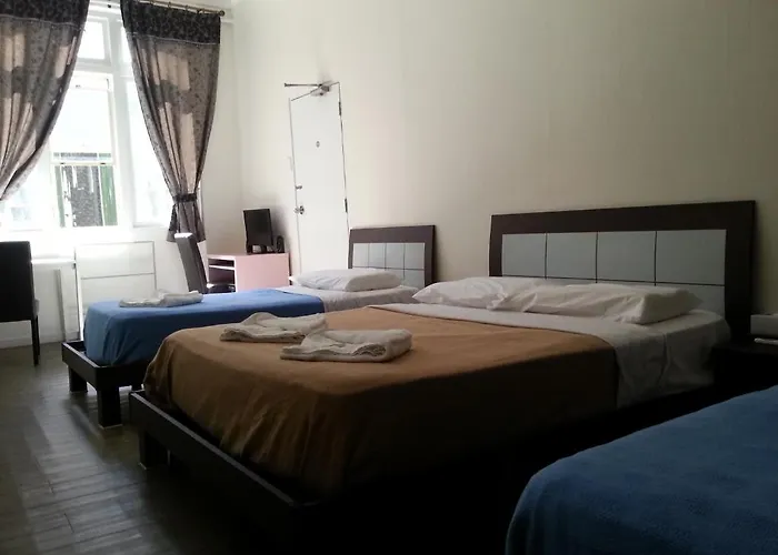 Central Private Hotel